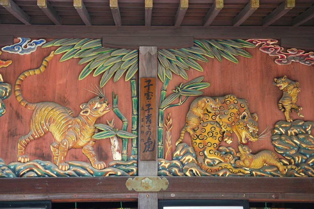 秩父_パワースポット_秩父神社_子宝・子育ての虎