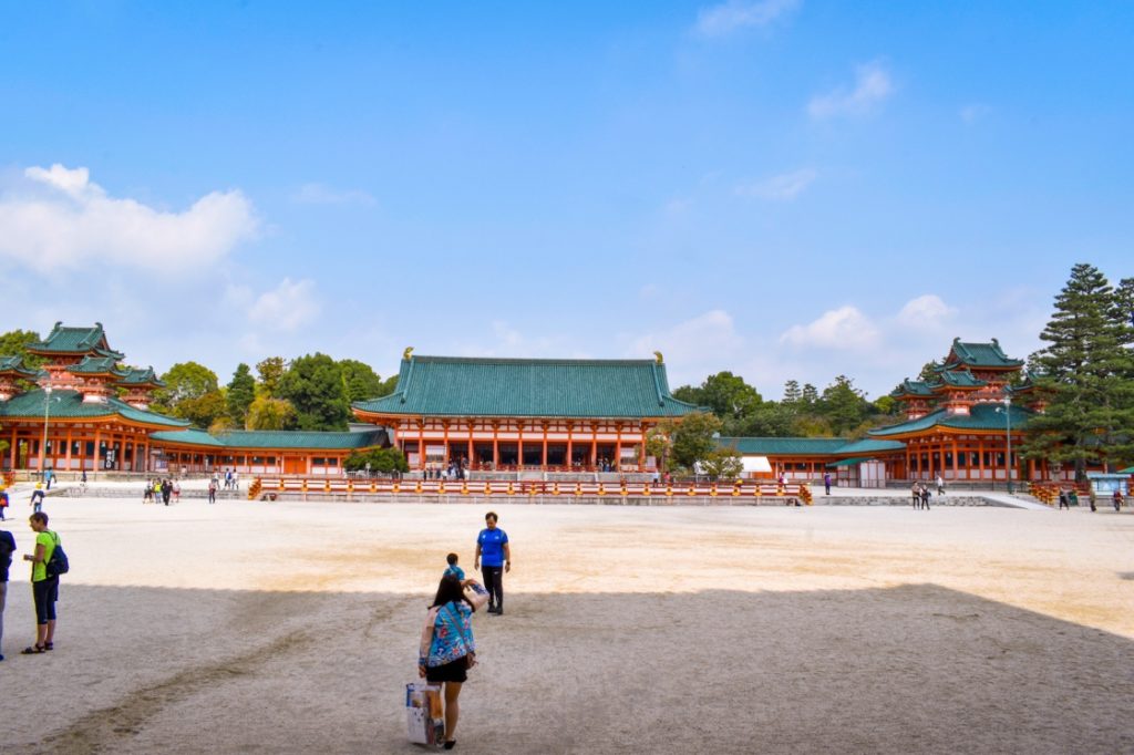 京都パワースポット巡りの一人旅_平安神宮