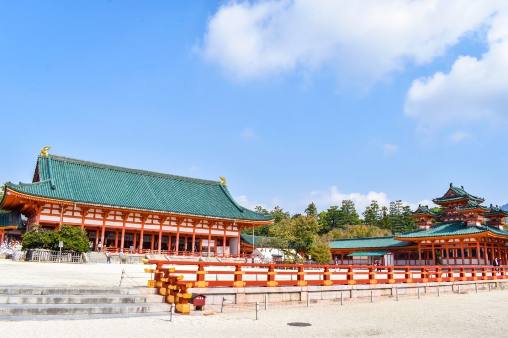 京都パワースポット巡りの一人旅_平安神宮