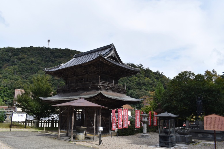 城崎温泉ぶらり旅_温泉寺と温泉街の風景