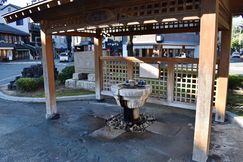 城崎温泉ぶらり旅_駅通り_温泉街の風景_さとの湯