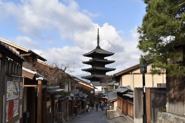 京都初詣_オススメの見どころ_朝の清水・産寧坂・二寧坂・八坂