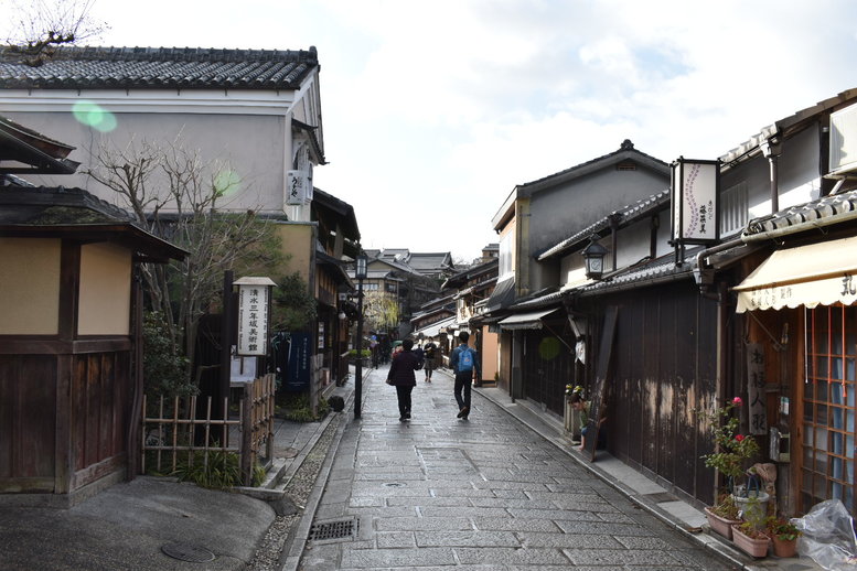 京都初詣_オススメの見どころ_朝の清水・産寧坂・二寧坂・八坂