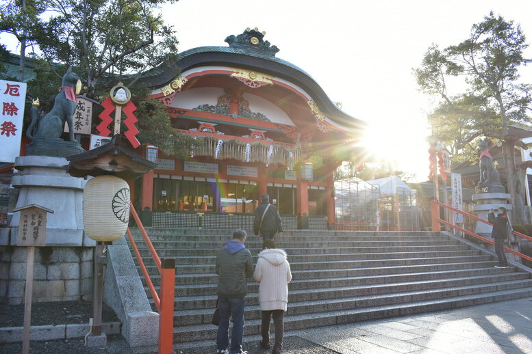 京都初詣_オススメの見どころ_伏見稲荷と本殿