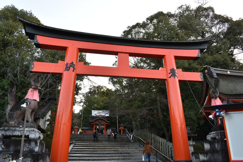 京都初詣_オススメの見どころ_伏見稲荷とお稲荷様