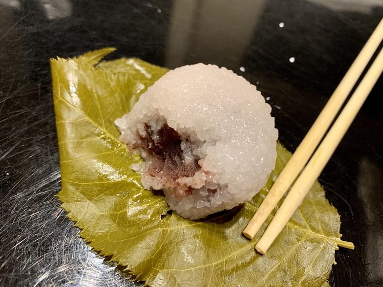 京都初詣_オススメの見どころ_出町ふたばの豆餅