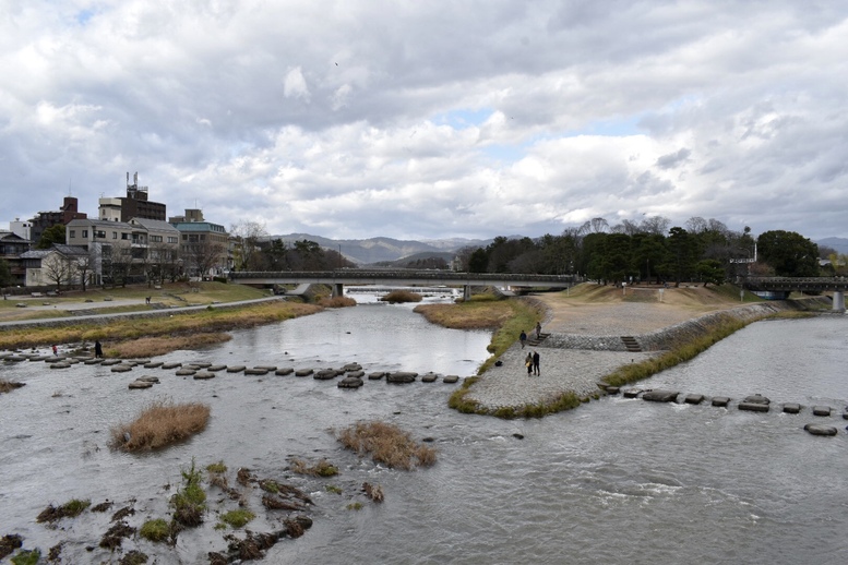 京都初詣_オススメの見どころ_鴨川デルタ