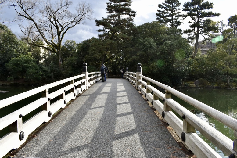 京都初詣_オススメの見どころ_京都御苑_拾翠亭と九條池