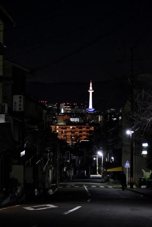 京都初詣_オススメの見どころ_夜の清水・産寧坂・二寧坂・八坂