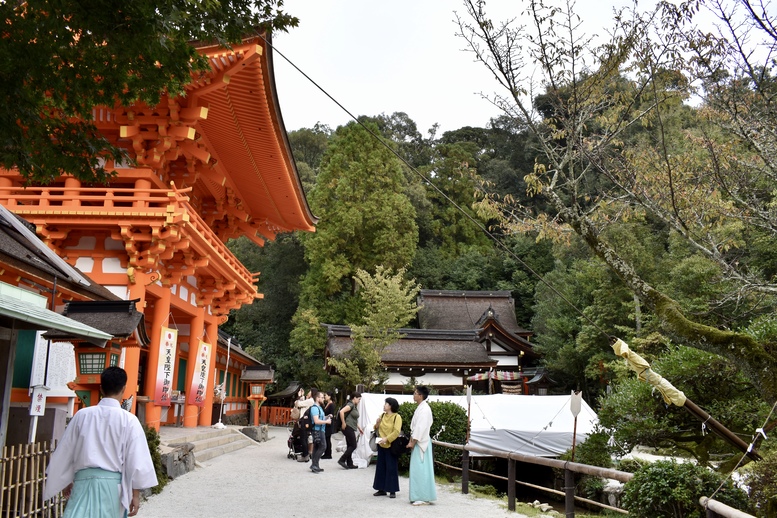 上賀茂神社ひとり旅-楼門