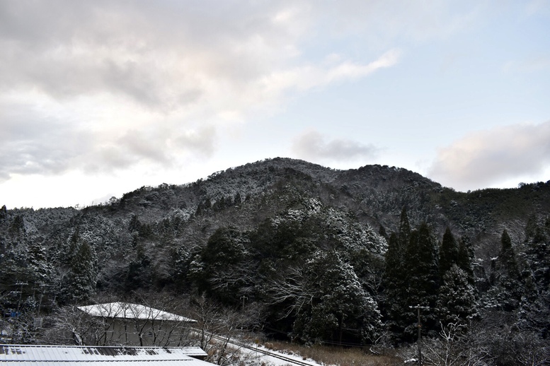 雪に染まった城崎温泉_リゾートバイト中のお散歩