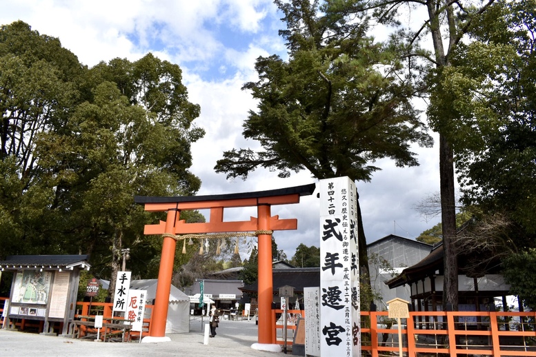 年始の上賀茂神社ひとり旅-二の鳥居