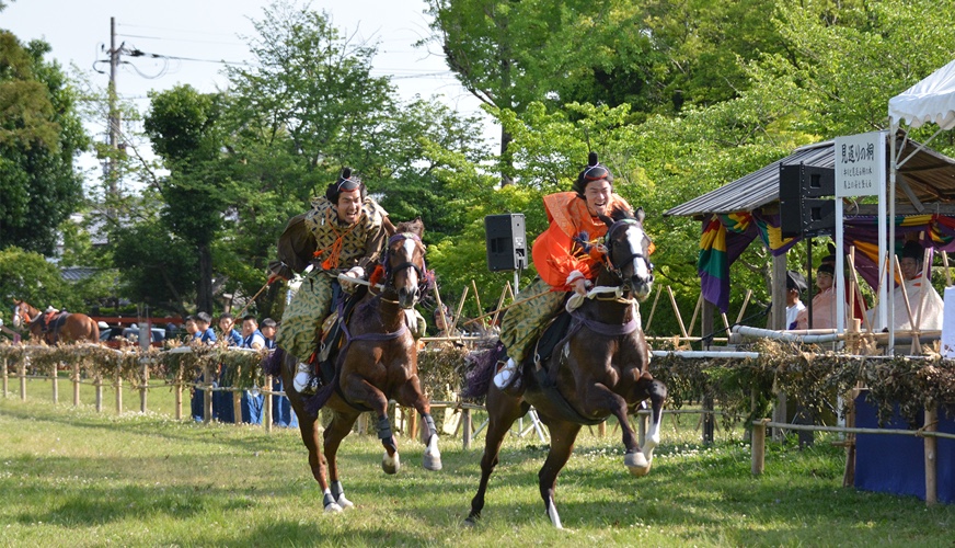 京都観光-最古の最強パワースポット！上賀茂神社の見どころと歴史-葵祭（賀茂祭）と流鏑馬