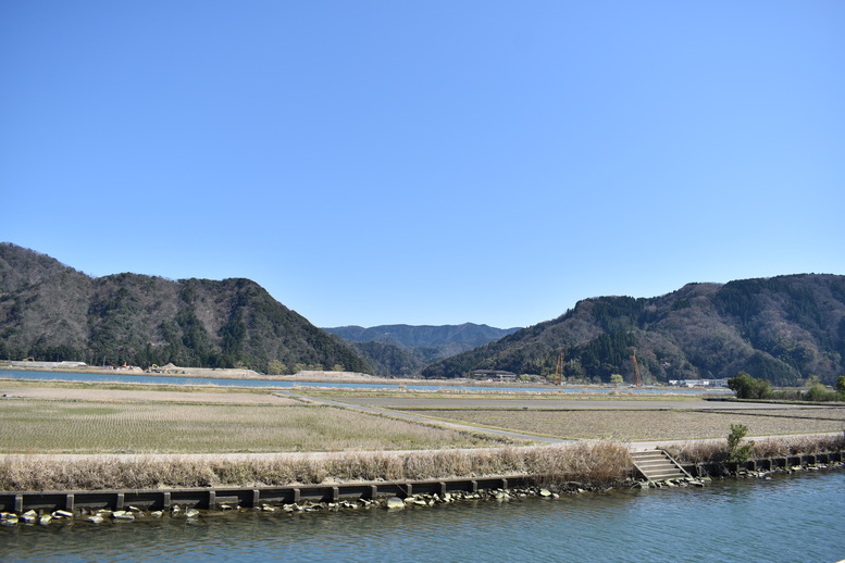 城崎温泉の風景_温泉街の自然_円山川