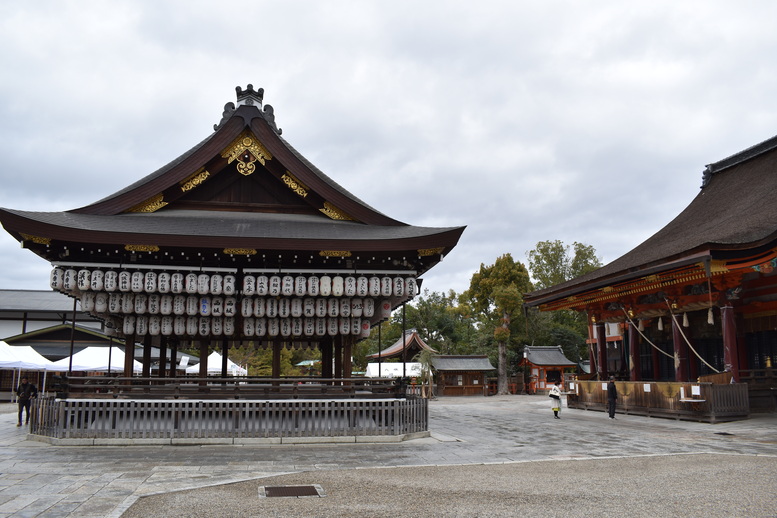 春の京都の見どころ_円山公園と八坂神社