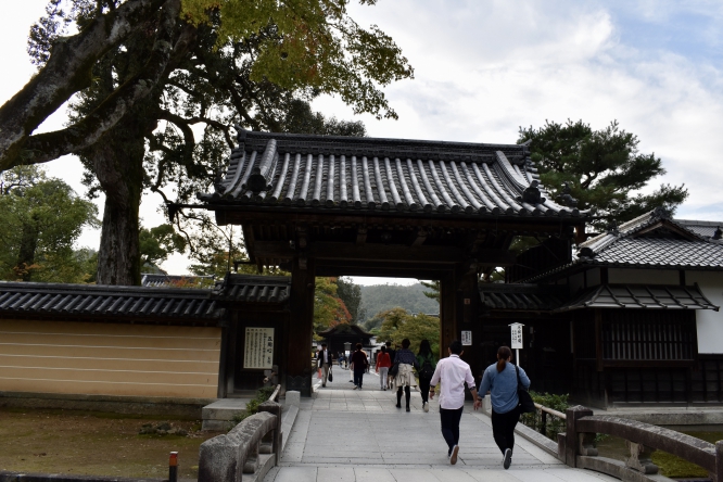 いざ、金閣寺へ！