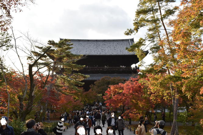 秋の南禅寺_三門と紅葉