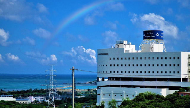 沖縄の卒業旅行_オススメの格安ホテル_ライカムクリスタルホテル