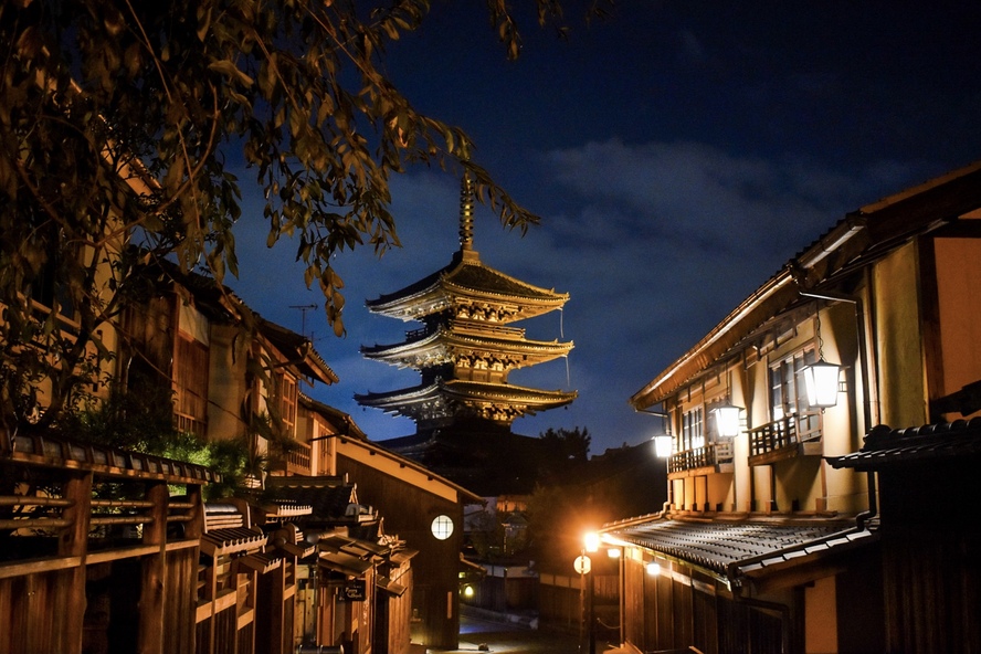 京都・祇園_八坂の塔（法観寺 五重塔）