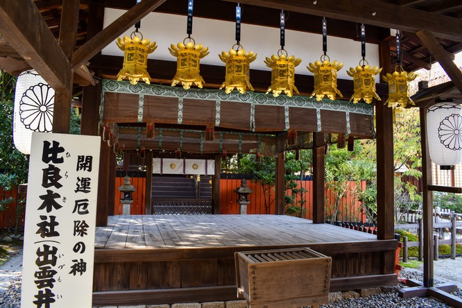 下鴨神社境内