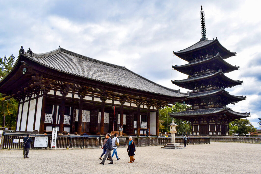 興福寺の歴史_東金堂と五重塔