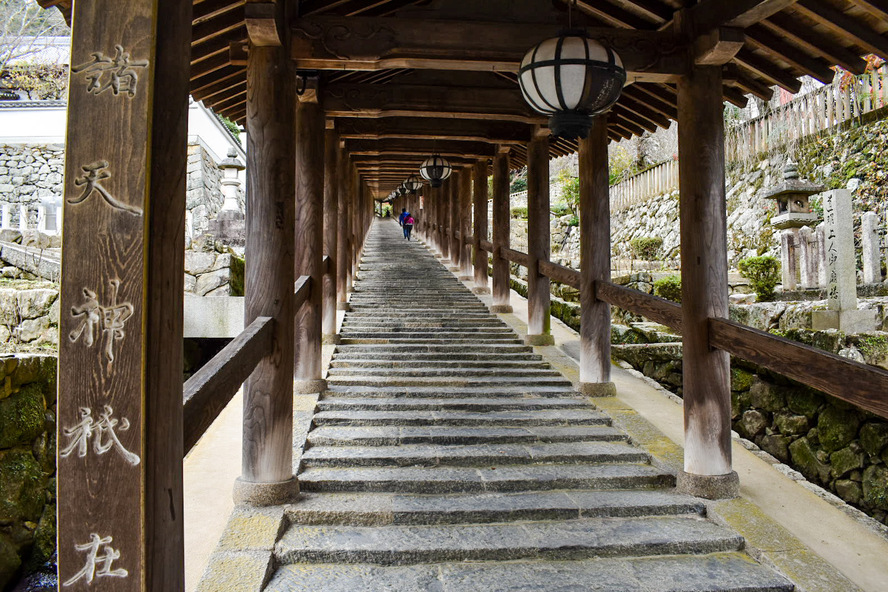 長谷寺・奈良の見どころ_登廊