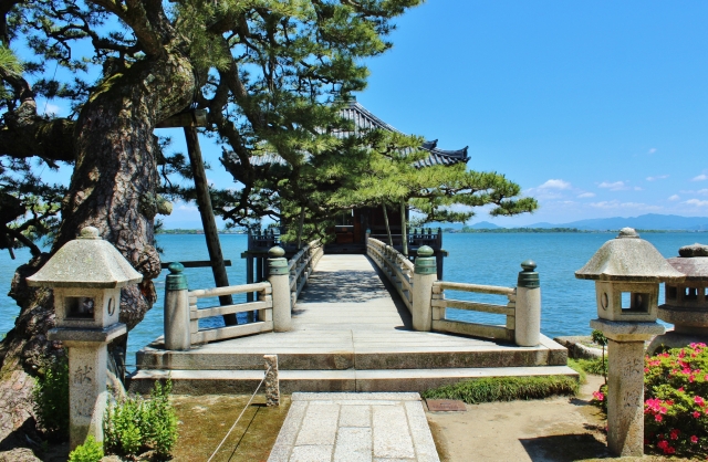 滋賀県の見どころ_琵琶湖_満月寺 浮御堂