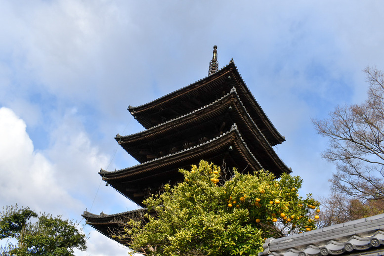 八坂の塔の写真スポット_法観寺の歴史_聖徳太子の伝説