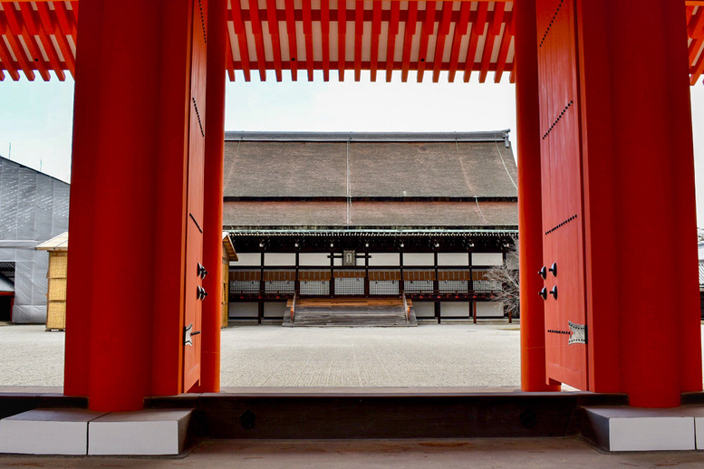 春の京都の桜観光_オススメの名所15選_京都御所_紫宸殿