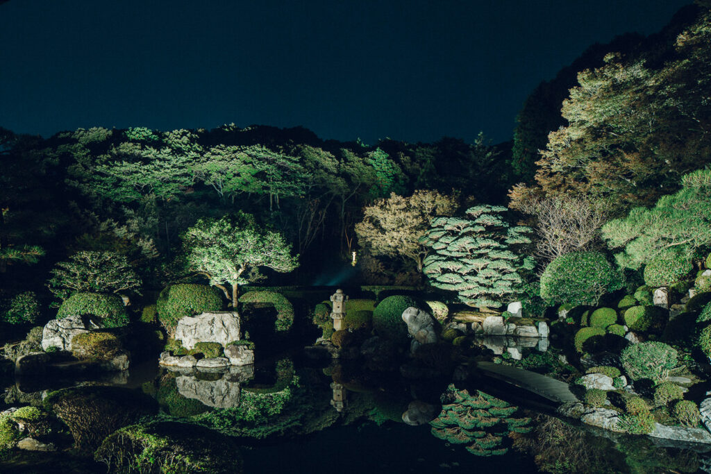 清水寺の見どころ_季節の行事_成就院庭園_月の庭