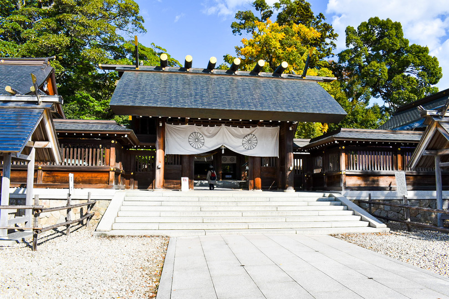 元伊勢籠神社の見どころ_神明造の社殿