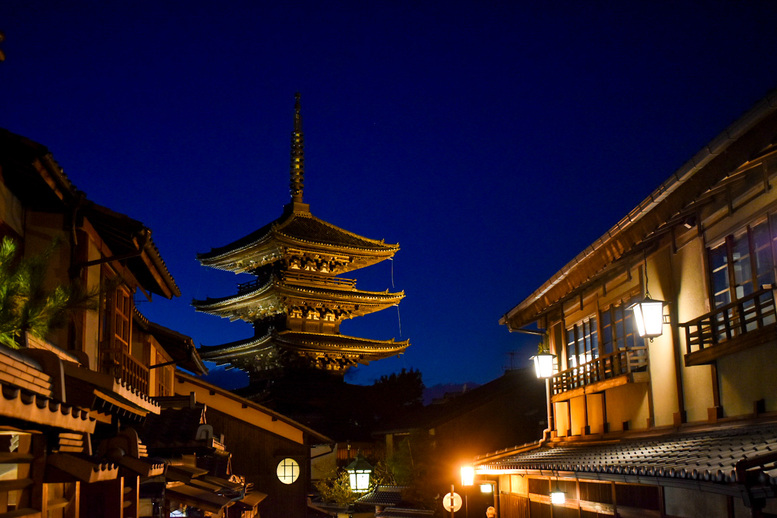 法観寺五重塔の歴史_写真スポットとしての八坂の塔