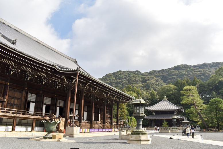 知恩院の歴史_江戸時代_徳川家康・秀忠・家光による発展