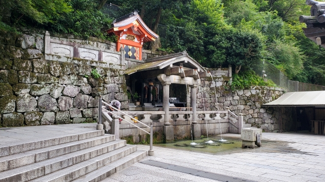 清水寺観光の見どころ_音羽の滝_パワースポット