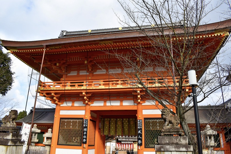 八坂神社の見どころ_南楼門_パワースポットの正門