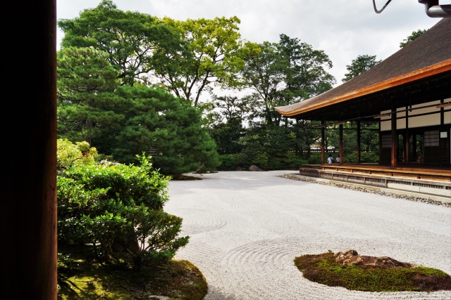 京都観光_祇園・八坂エリアの見どころ_建仁寺の庭園