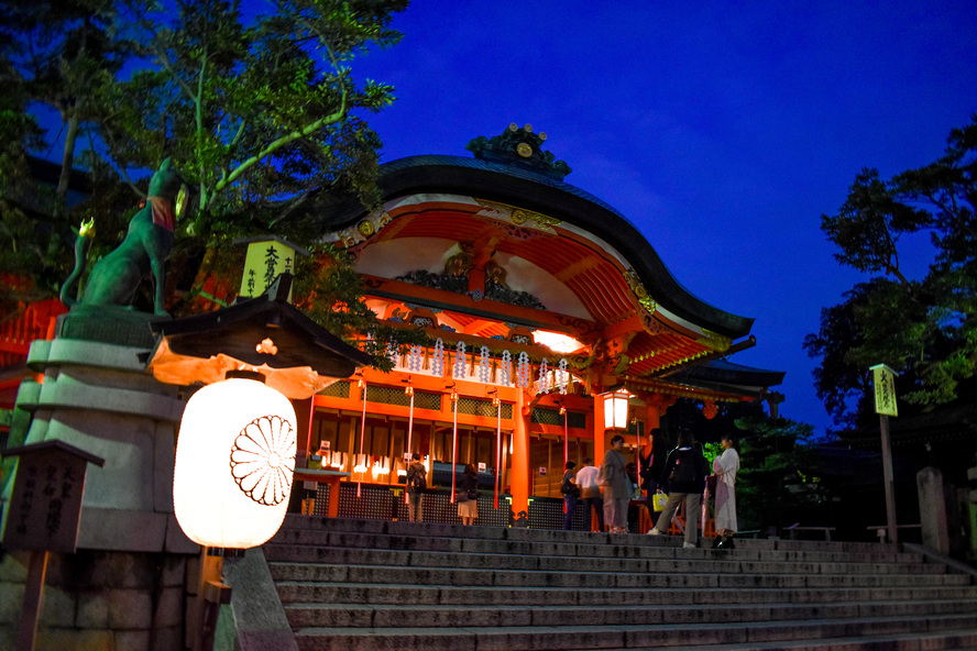 伏見稲荷大社の見どころ_ご利益と祭神