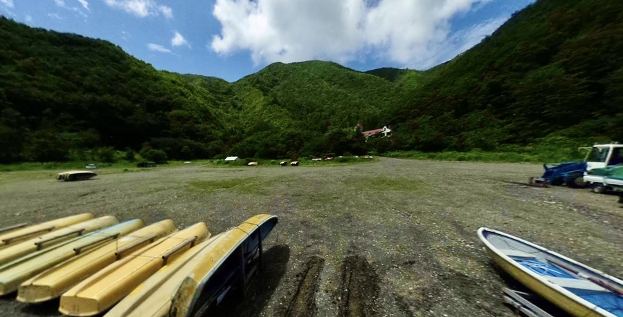 精進湖のおすすめキャンプ場_自由キャンプ場-キャンプ&バーベキュー