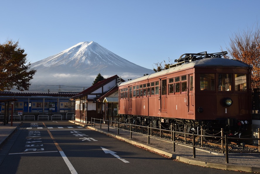 河口湖のおしゃれで人気の高級ホテル7選｜カップル・家族旅行にオススメ_河口湖へのアクセス