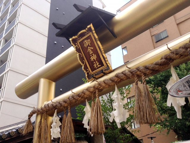 京都の最強パワースポット_御金神社_金運_ご利益と基本情情報