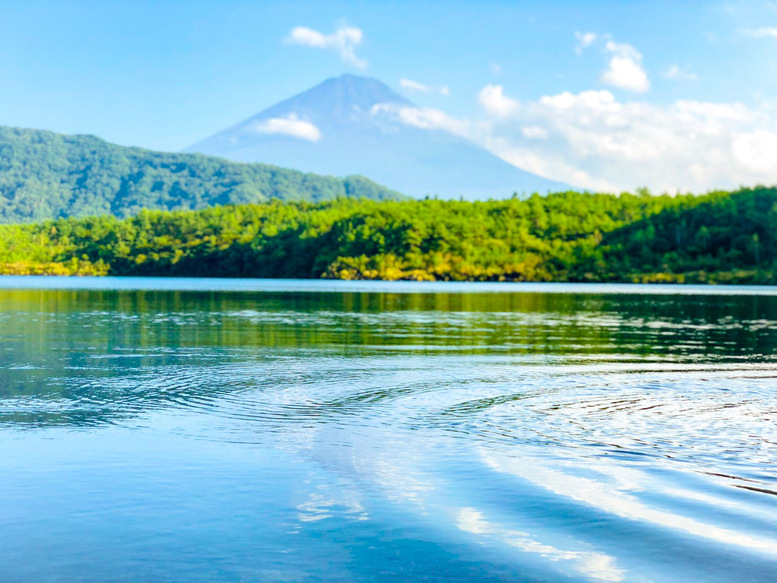 世界遺産・富士山_富士五湖ランキング_一番きれい・大きい・深いのは？幻の第六の湖とは⁈