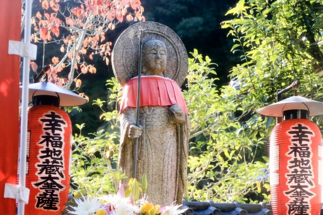 京都の最強パワースポット_鈴虫寺の興福寺像_幸福祈願_ご利益と基本情情報
