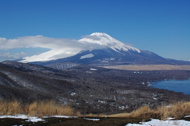 山中湖へ日帰り旅行-おすすめの見どころと観光マップ_三国峠と鉄砲木ノ頭-絶景