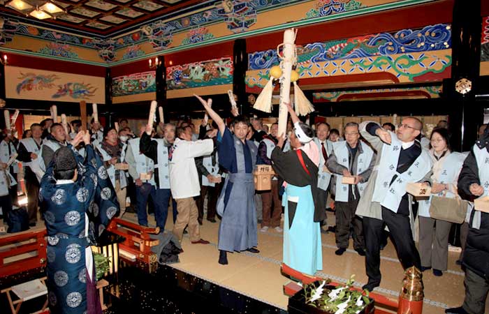 人を選ぶ？秩父のパワースポット_三峯神社のご利益とご祭神-ごもっとも様