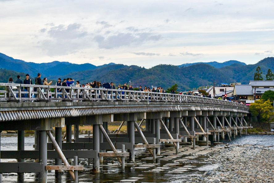 京都観光-嵐山・渡月橋の見どころと歴史_橋の機能と構造