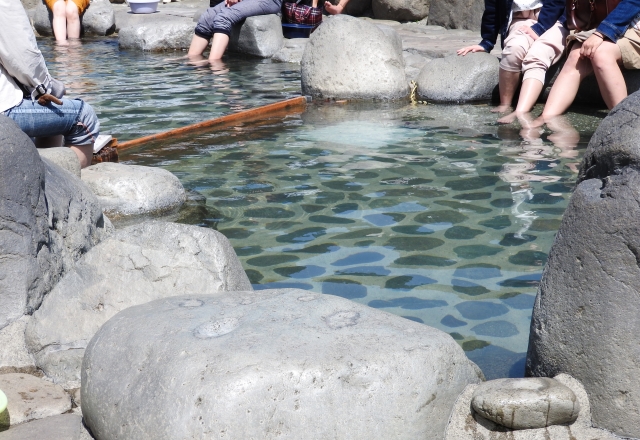 下呂温泉のおすすめ観光スポット_温泉街-噴泉池の足湯