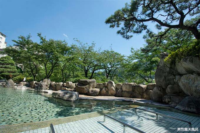 【下呂温泉】安い口コミ人気の温泉旅館_望川館の露天風呂