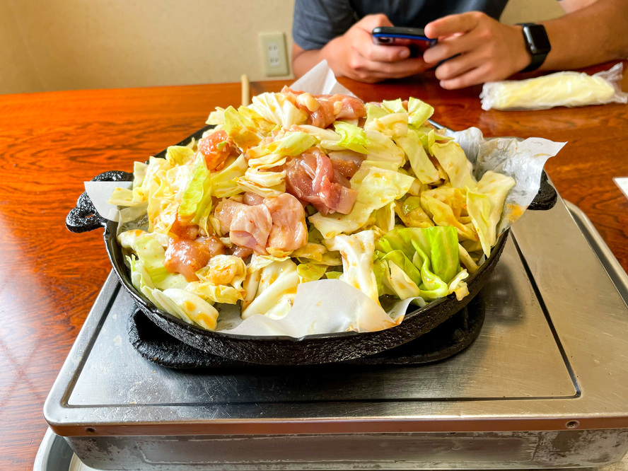 下呂温泉のおすすめ観光スポット_温泉街のグルメ-まるはち食堂-けいちゃん