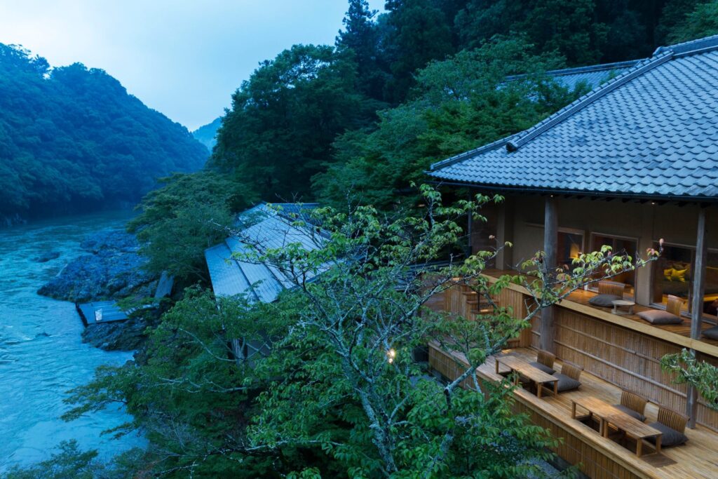 【嵐山】カップルにオススメのおしゃれ高級ホテル_星のや京都-カフェ