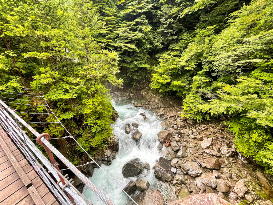 岐阜観光-付知峡_不動公園の見どころ-吊り橋と仙樽の滝